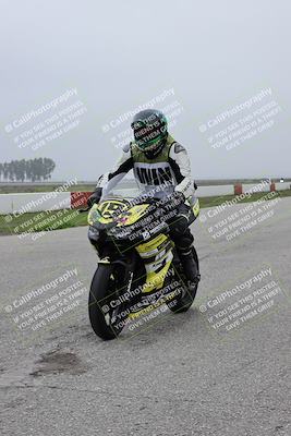 media/Nov-29-2025-TrackDaz (Sat) [[10ae2d9bce]]/Around the Pits/